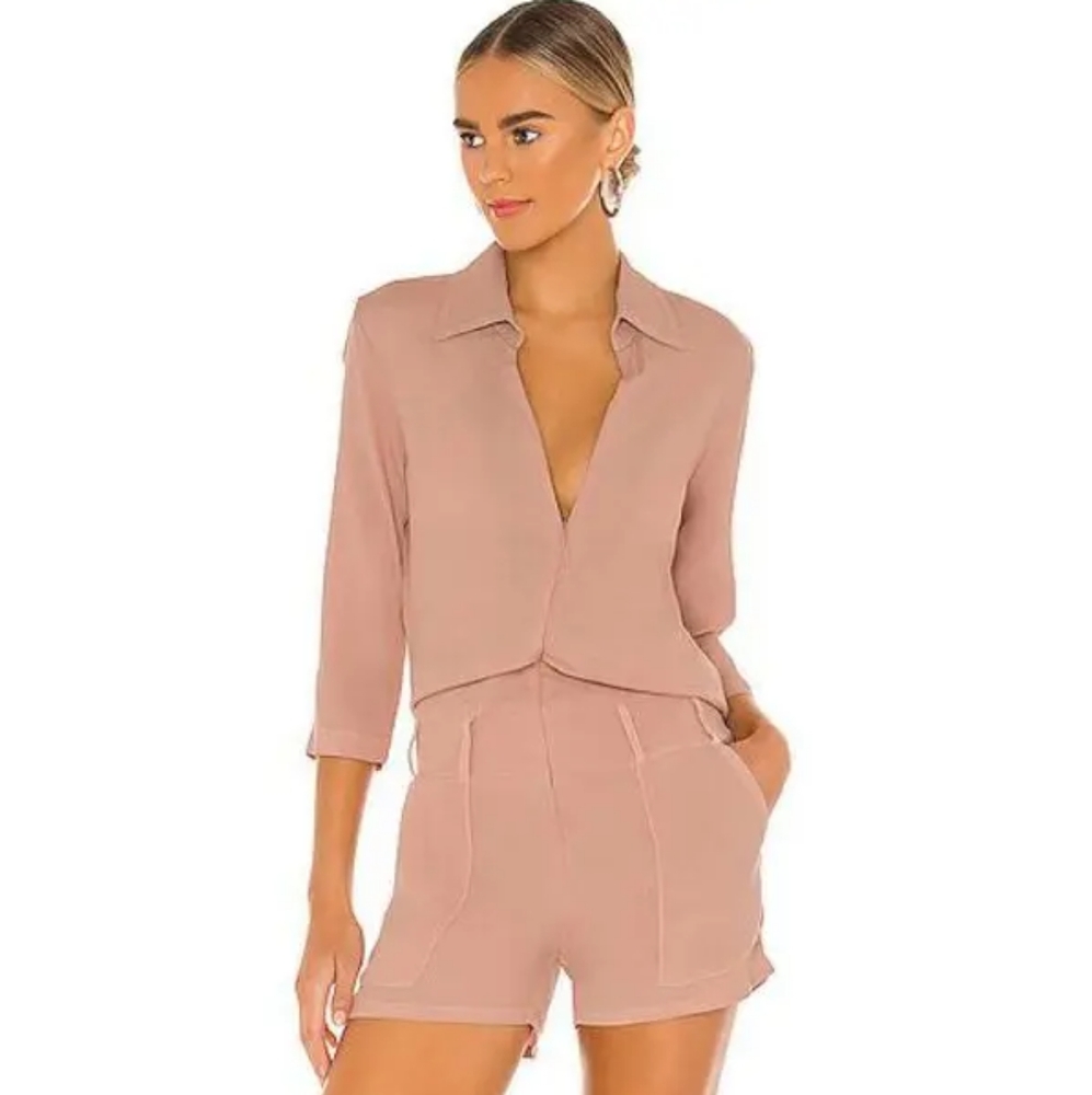 Monrow zip up romper taupe medium NWT